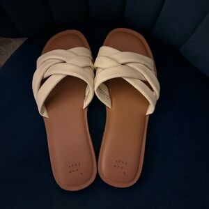 A New Day Women's Cream Slide Sandals